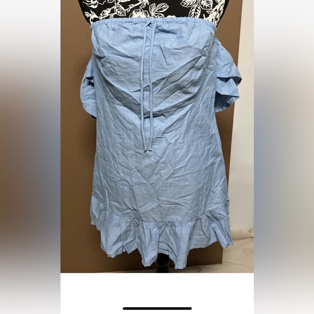 New with tags boohoo dress